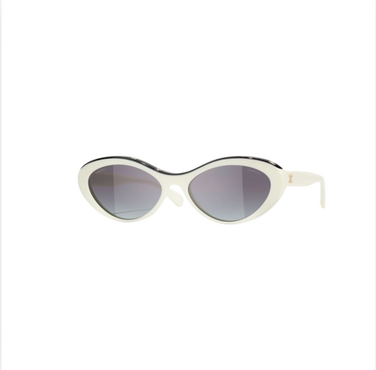 Chanel - Acetate Black and White Frame