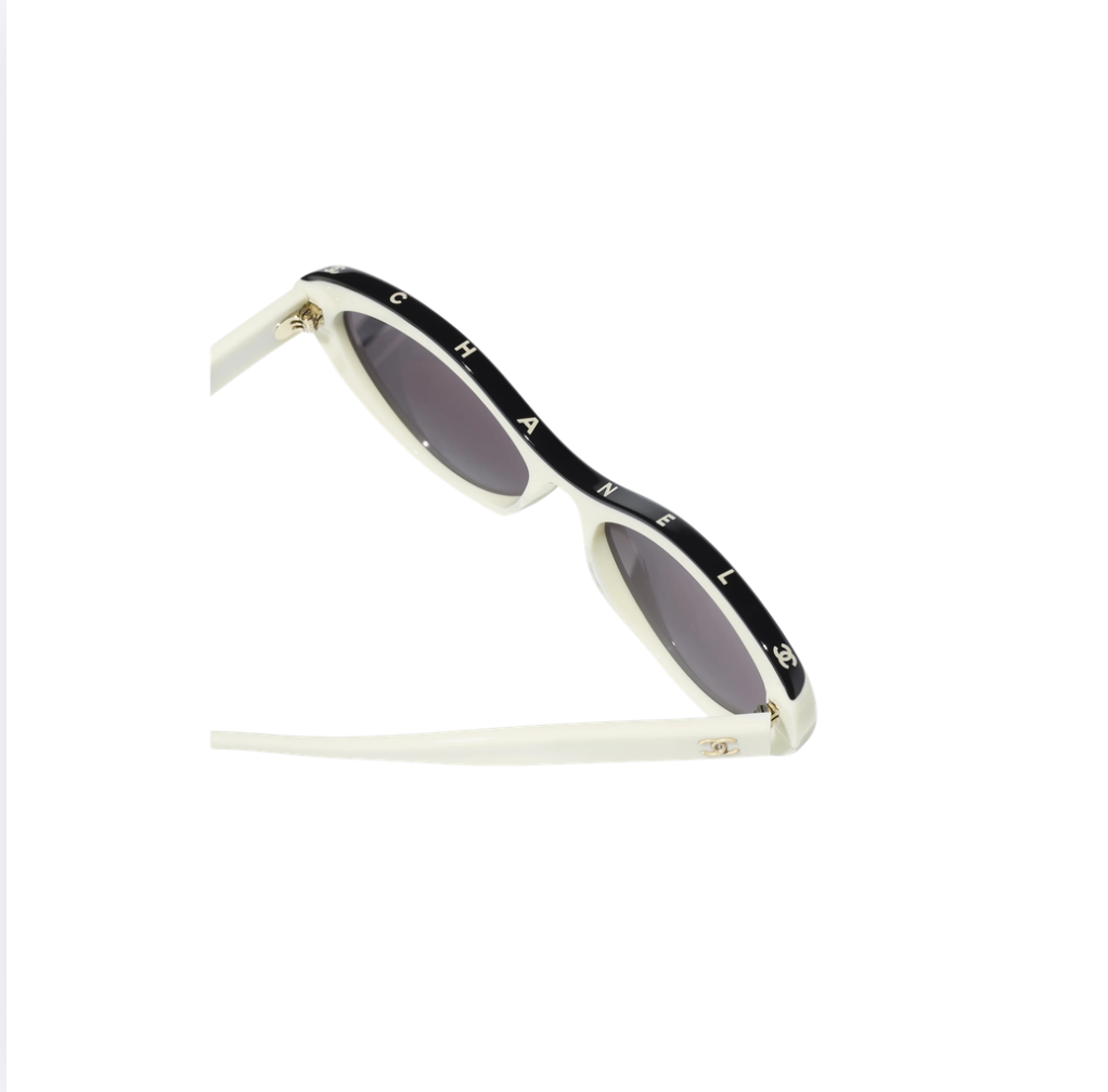 Chanel - Acetate Black and White Frame